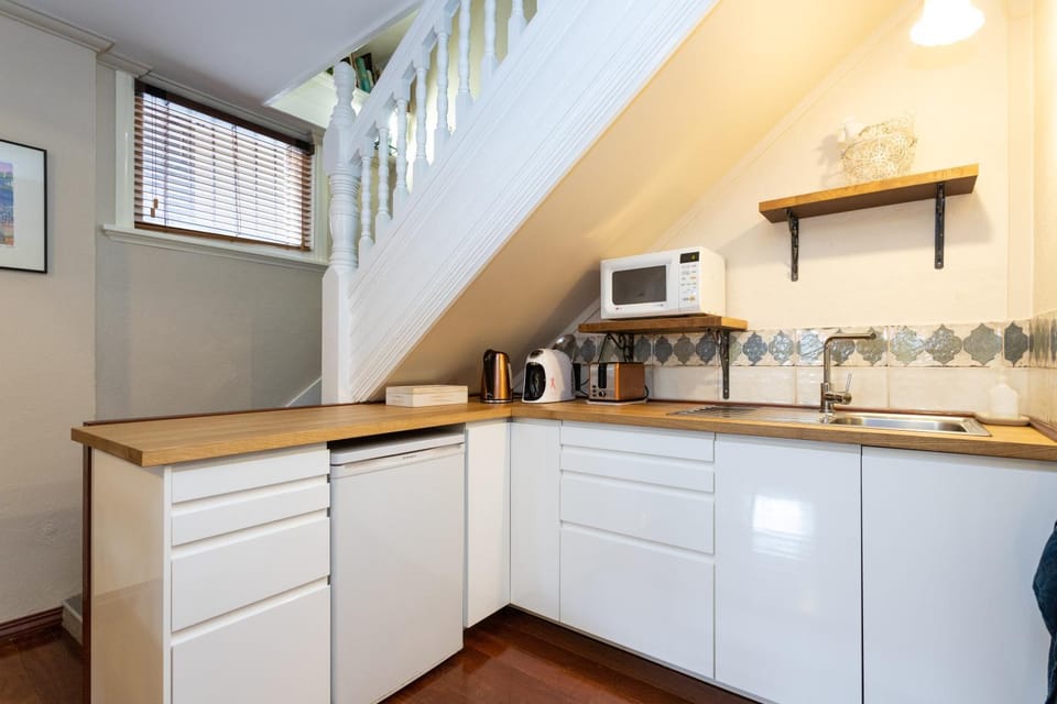 Coffee/tea facilities, Kitchen or kitchenette