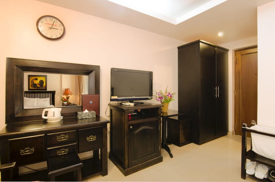 Property building, Bedroom