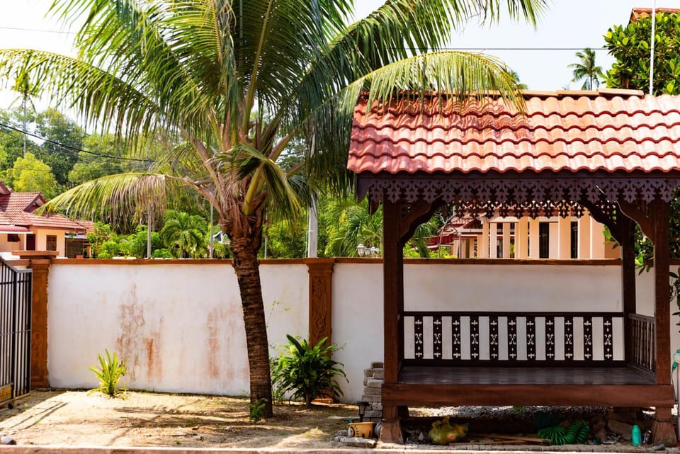 Beachland Guesthouse Bed and Breakfast in Terengganu, Malaysia