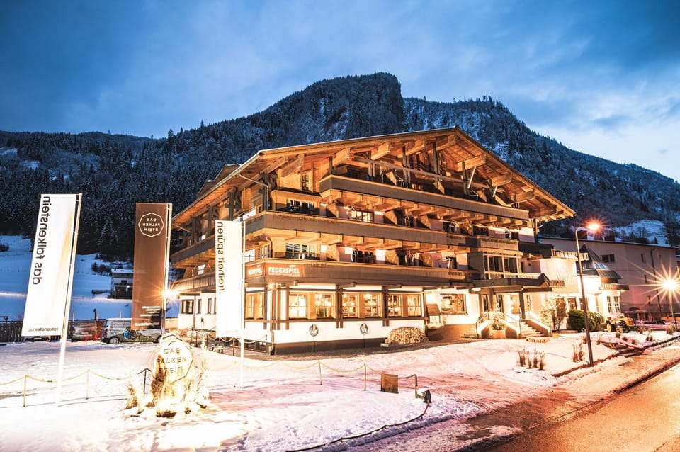 Property building, Winter