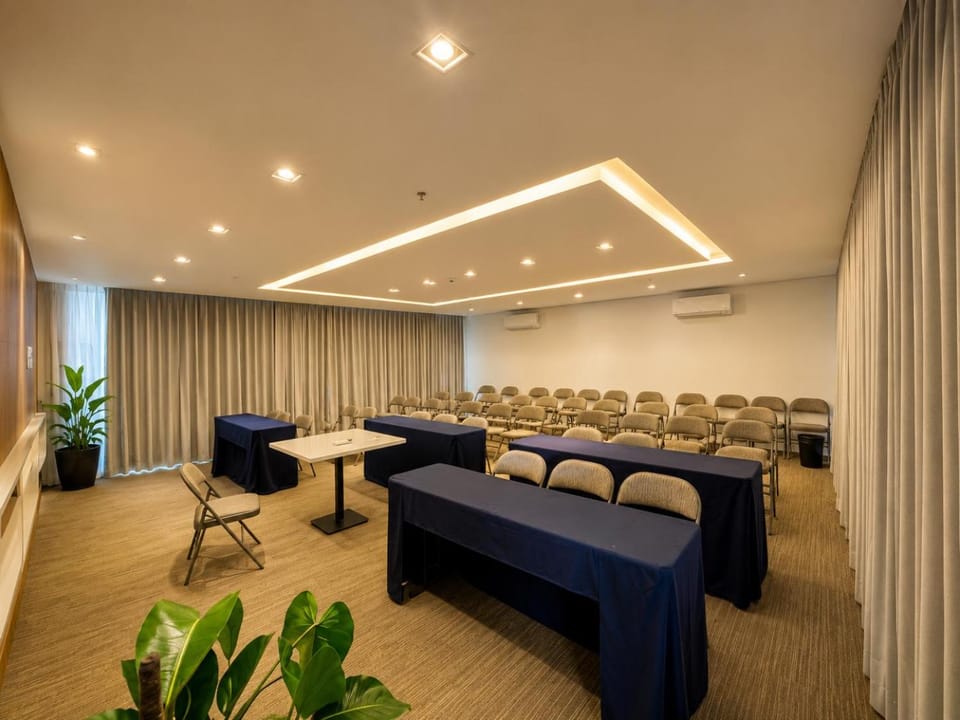 Meeting/conference room