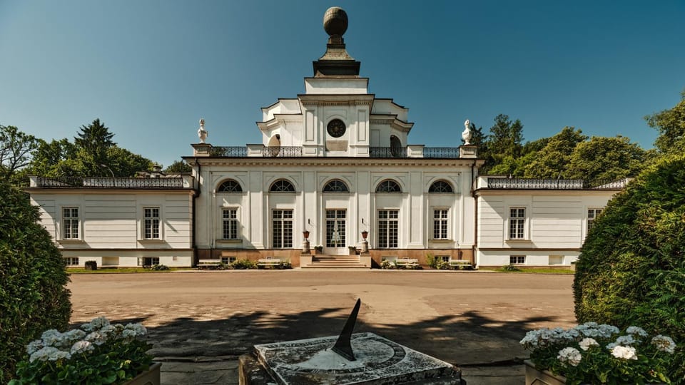Hotel butikowy Pałac Jabłonna Bed and Breakfast in Masovian Voivodeship