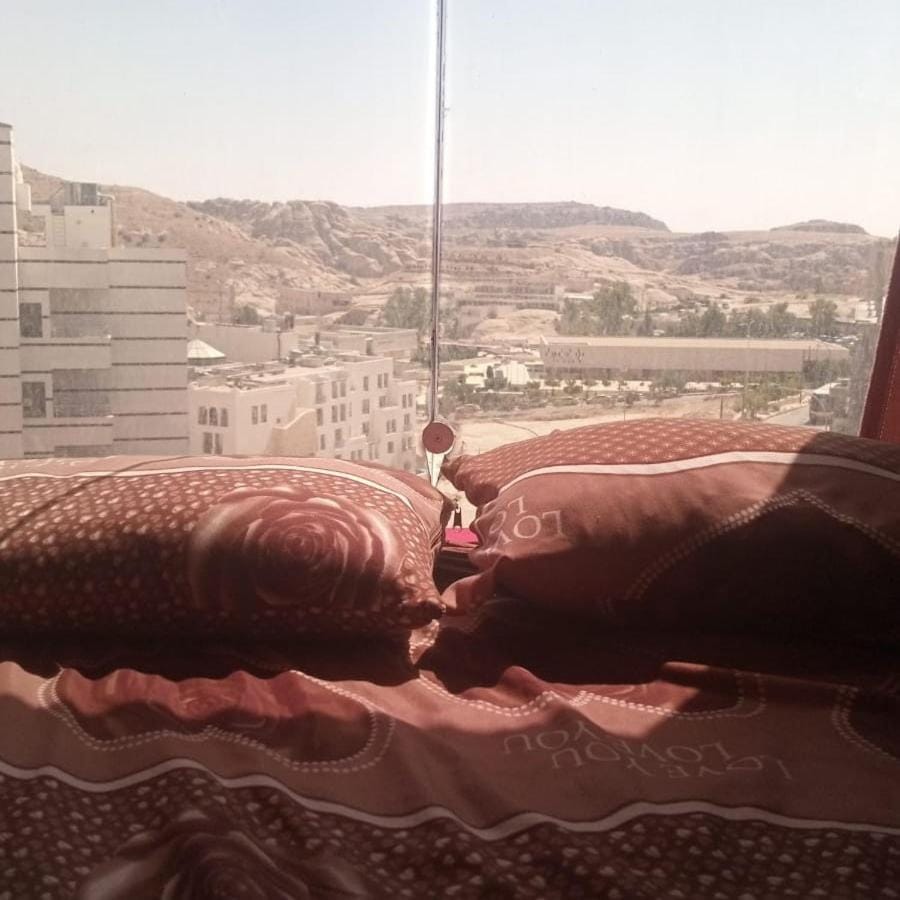 Petra cabin Roof top hostel Cabin in Africa