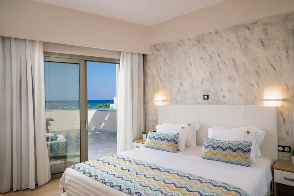 Bedroom, Sea view