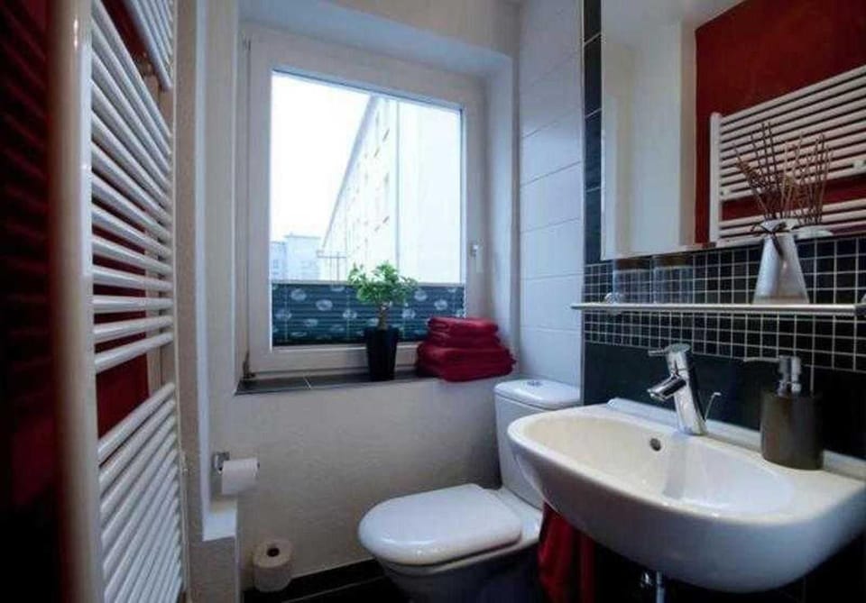Toilet, Bathroom