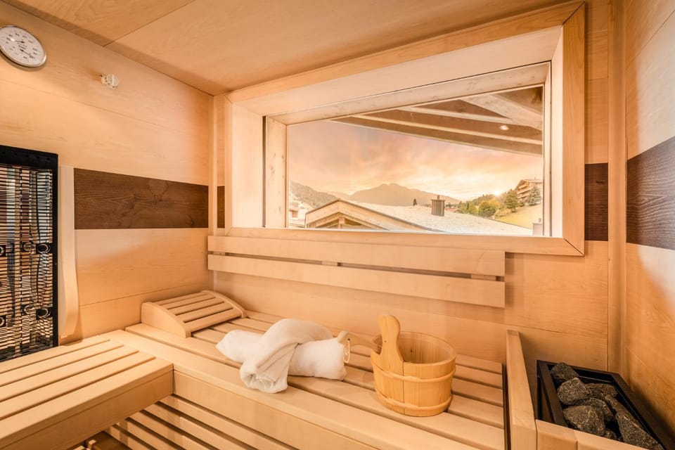 Sauna, Mountain view