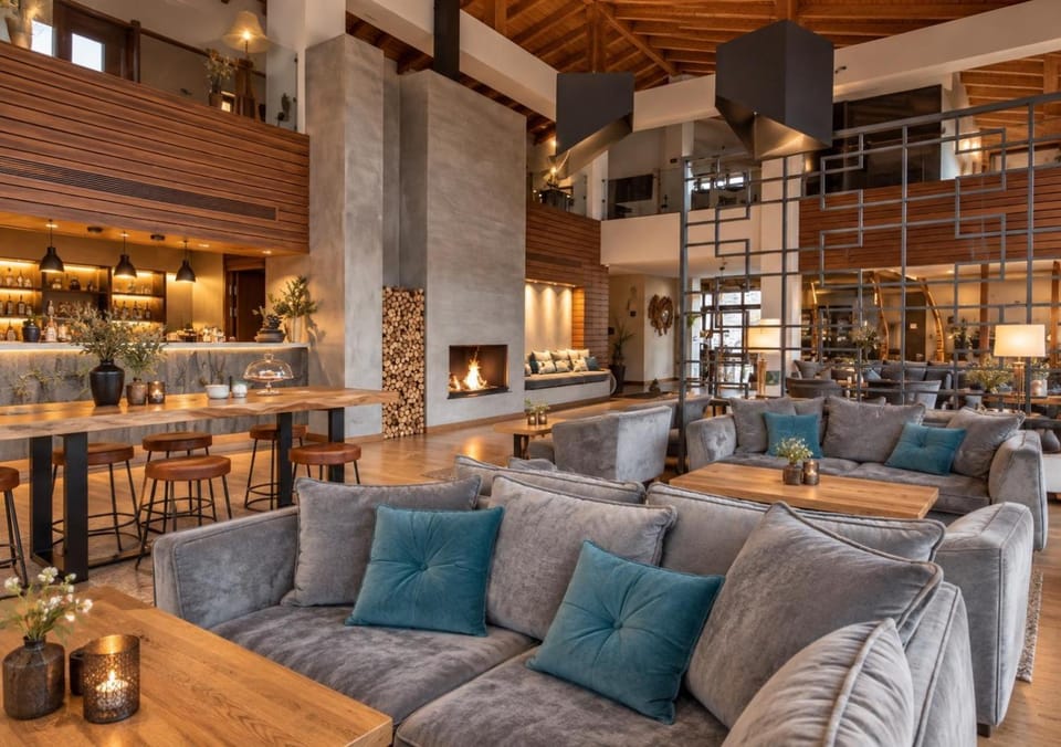 Banquet/Function facilities, Seating area