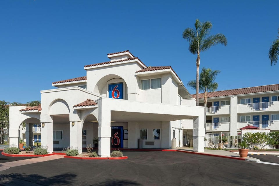 Property building, On site