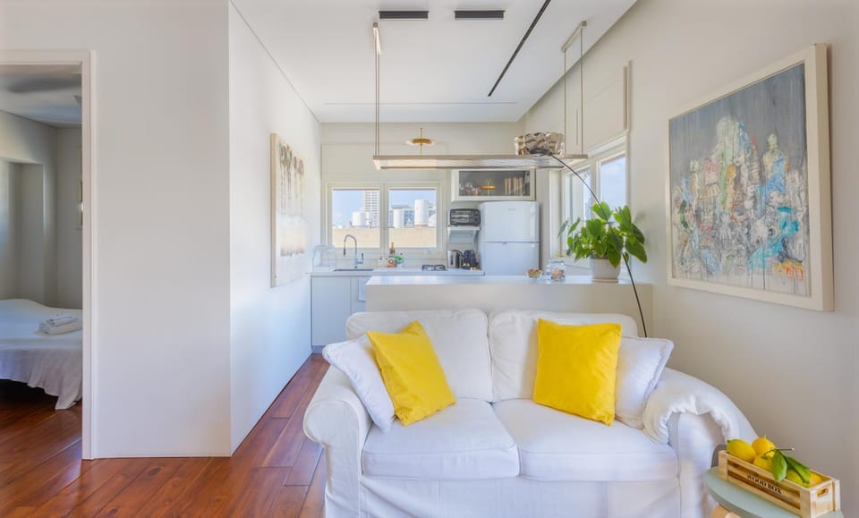 A luxury Suite in Chen Boulevard Apartment in Tel Aviv-Yafo