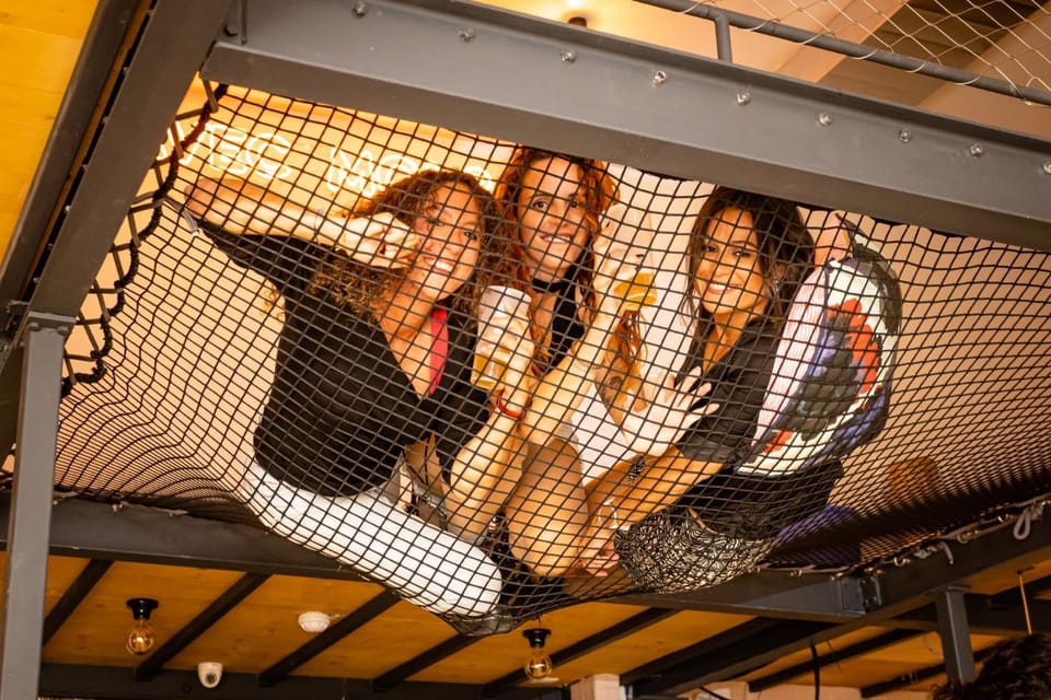 Communal lounge/ TV room, Lounge or bar