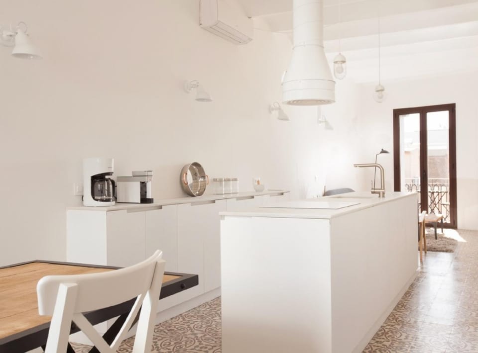 Pere IV · New & modern apartment close to beach Apartment in Barcelona