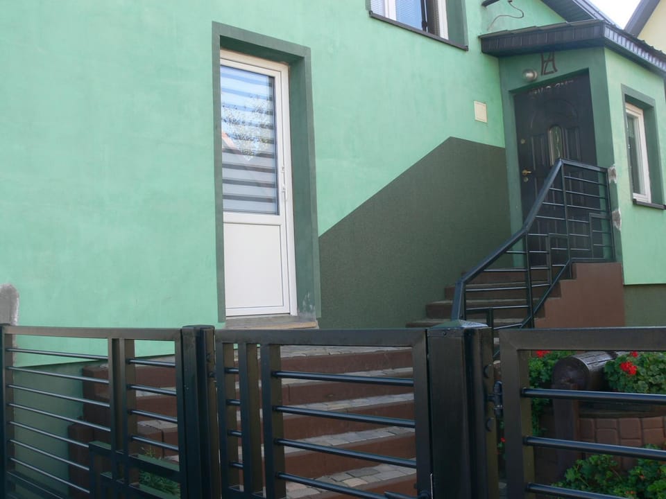 Property building, Facade/entrance