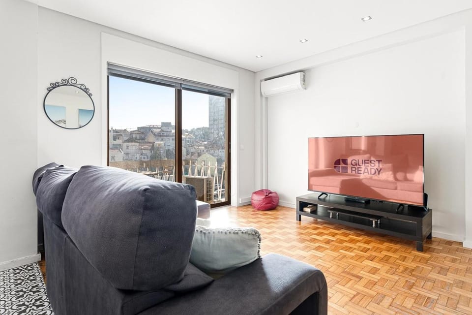 GuestReady - Jupiter's Moon Apartment in Porto