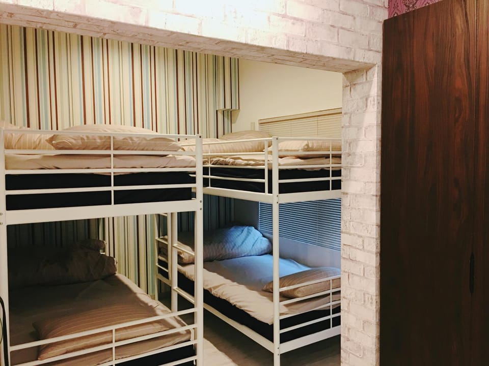 bunk bed