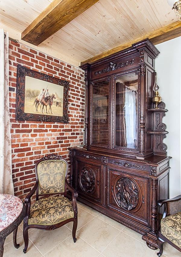 Communal lounge/ TV room