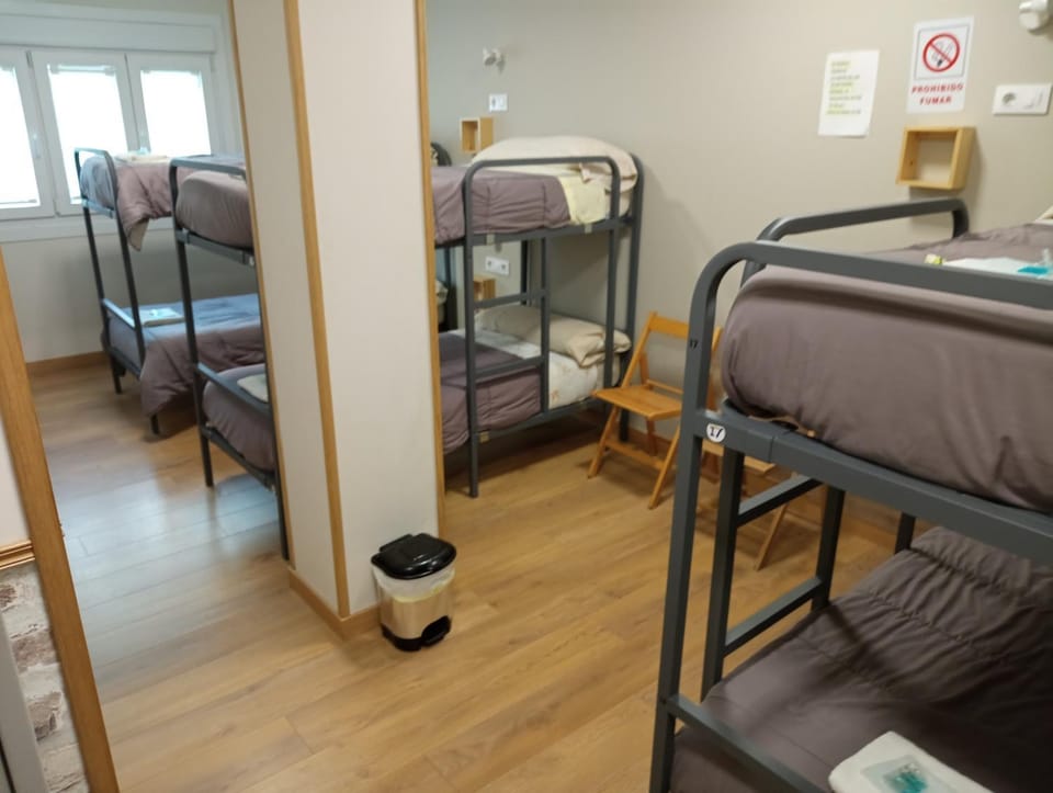 Photo of the whole room, bunk bed