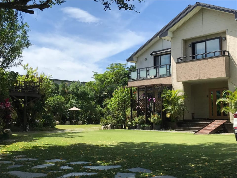 Property building, Garden