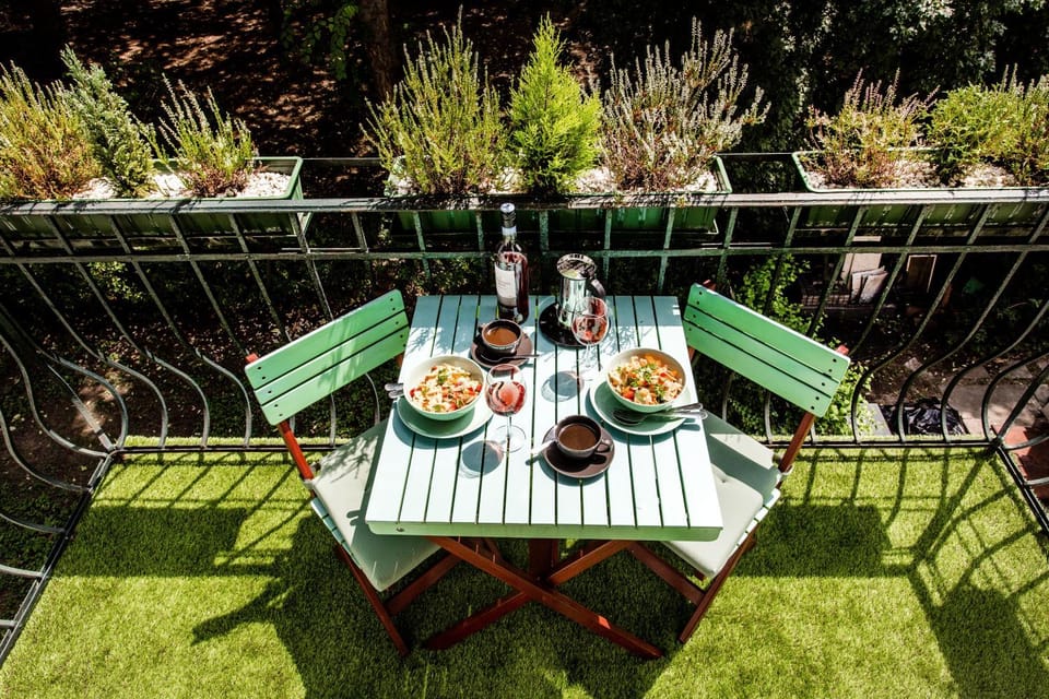 Balcony/Terrace, Garden view