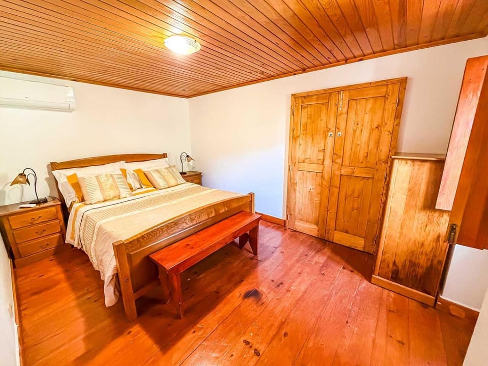 Quinta da Cavada - Casa da Tertúlia Farm Stay in Aveiro District, Portugal
