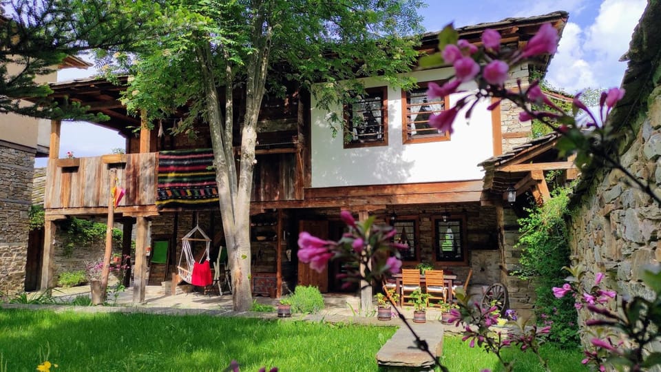 Property building, Garden