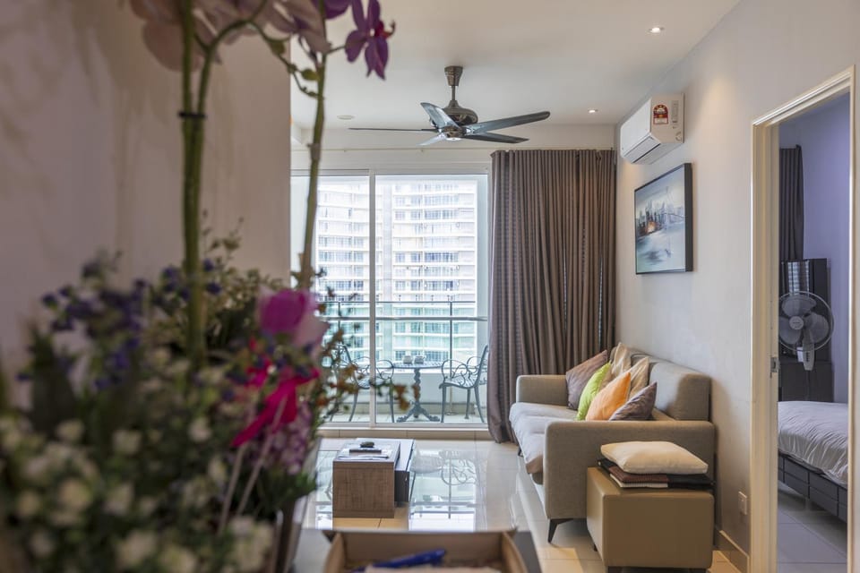 TV and multimedia, Living room, Seating area, fireplace, air conditioner
