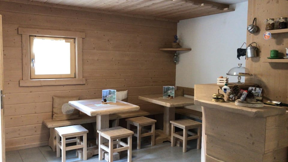 Agriturismo Malga Dell'Alpe Farm Stay in Trentino-South Tyrol