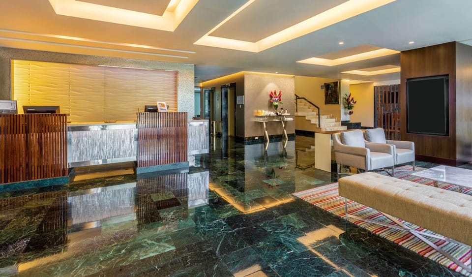 Lobby or reception, On site
