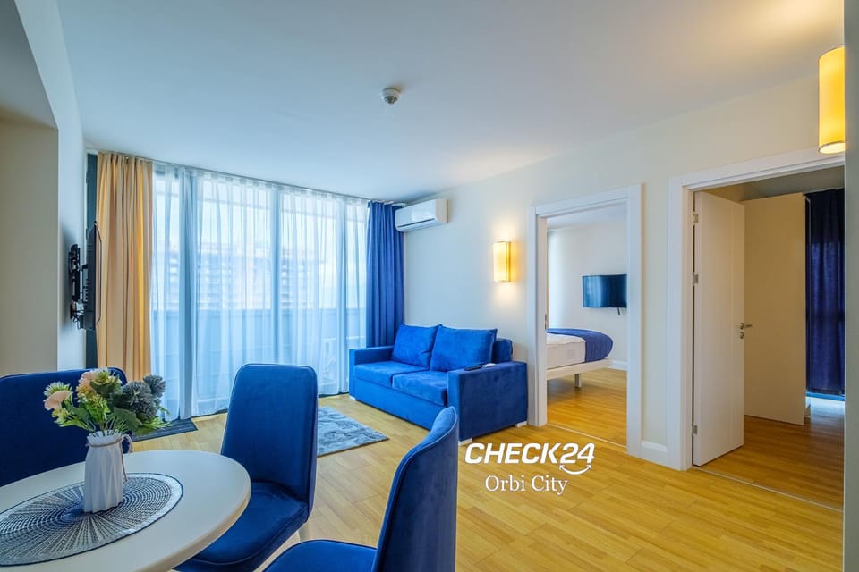 TV and multimedia, Living room, Seating area, air conditioner