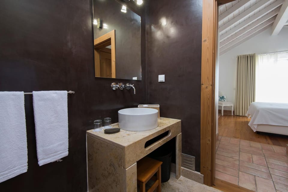 Bathroom, Bedroom