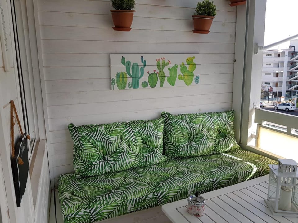 Balcony/Terrace, Seating area, Dining area