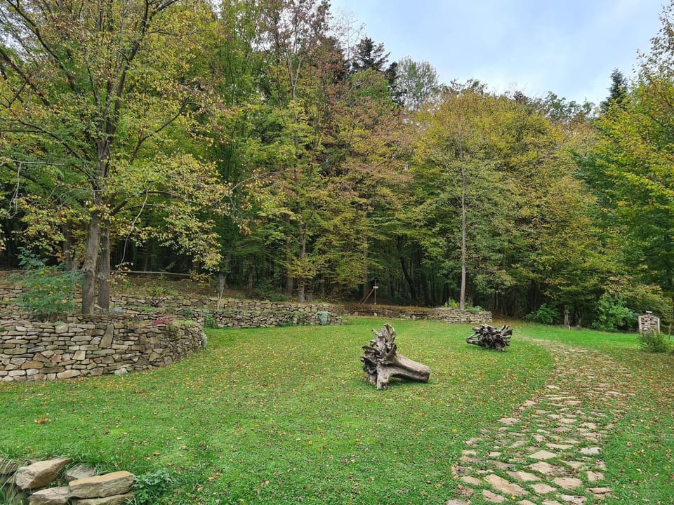 Off site, Garden, Hiking, Cycling, Evening entertainment, Mountain view