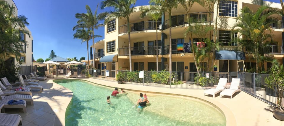 Property building, Day, Night, BBQ facilities, Garden, Balcony/Terrace, Seating area, On site, Pool view, Swimming pool, Swimming pool, Swimming pool, sunbed