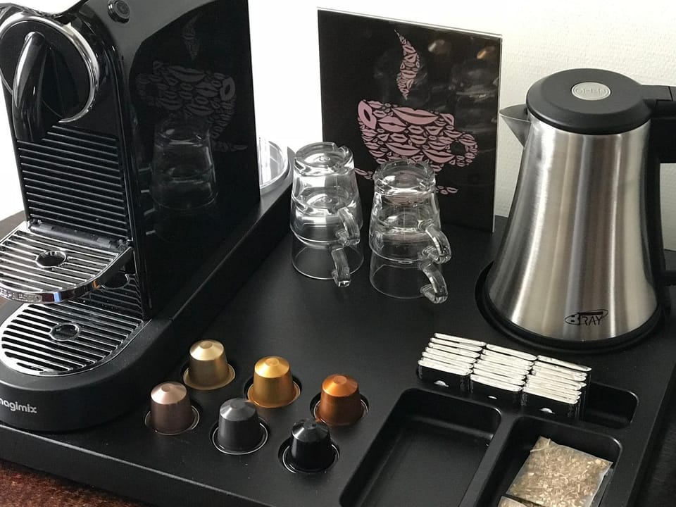 Coffee/tea facilities
