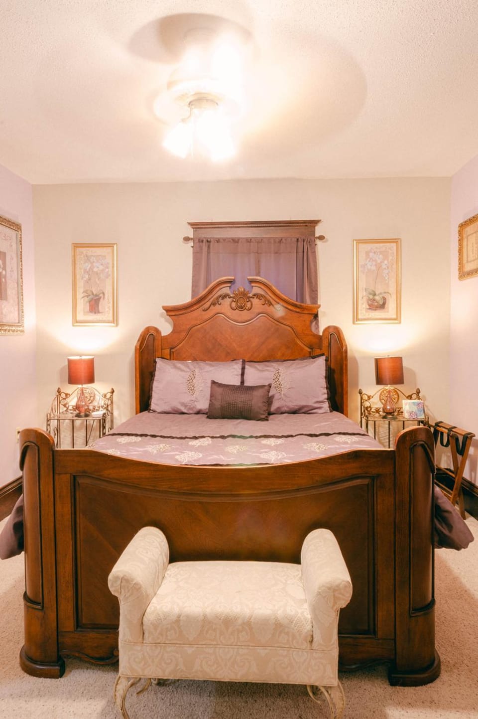 The Wolf Manor Bed and Breakfast in Kansas