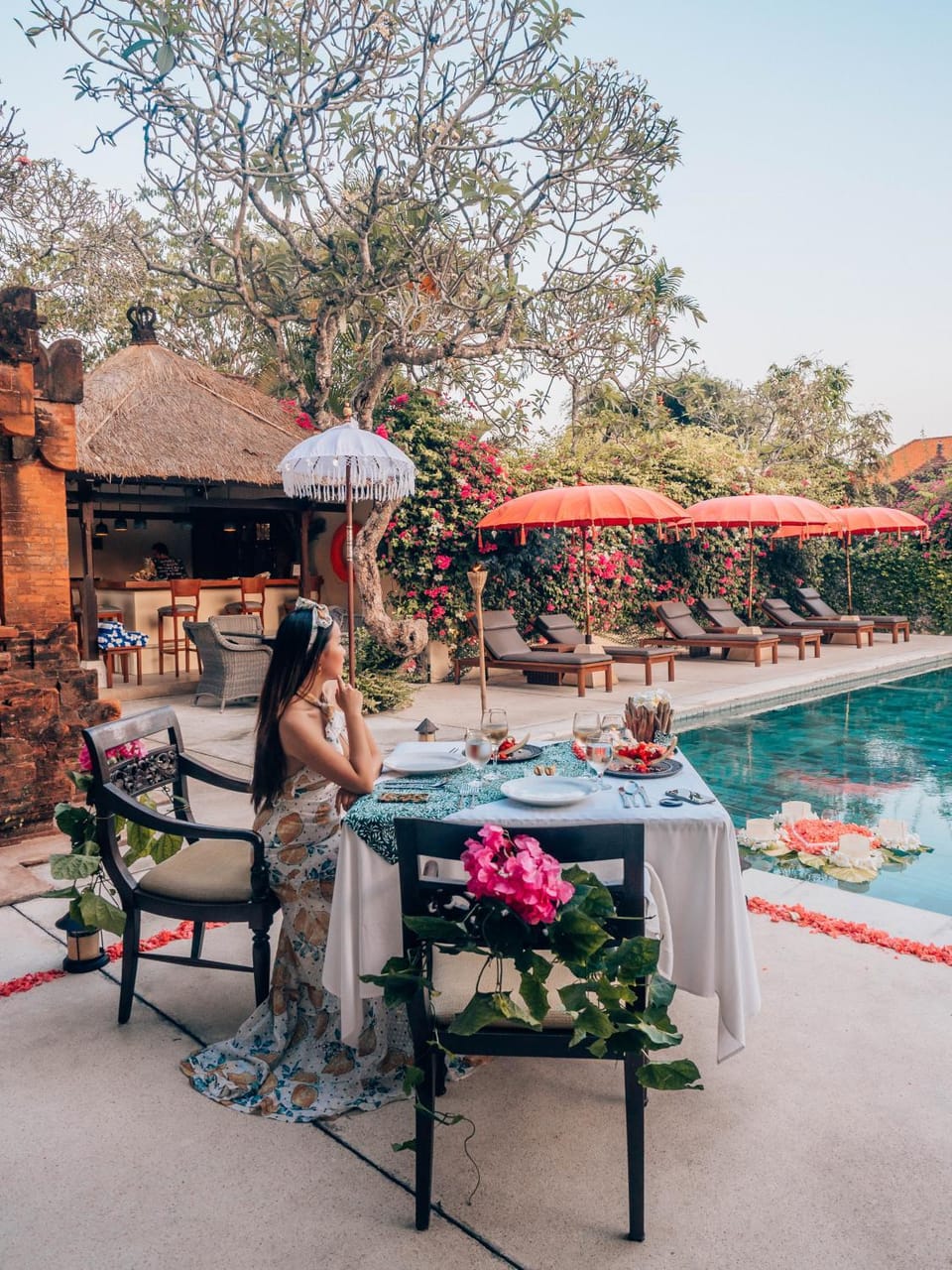 Restaurant/places to eat, Swimming pool