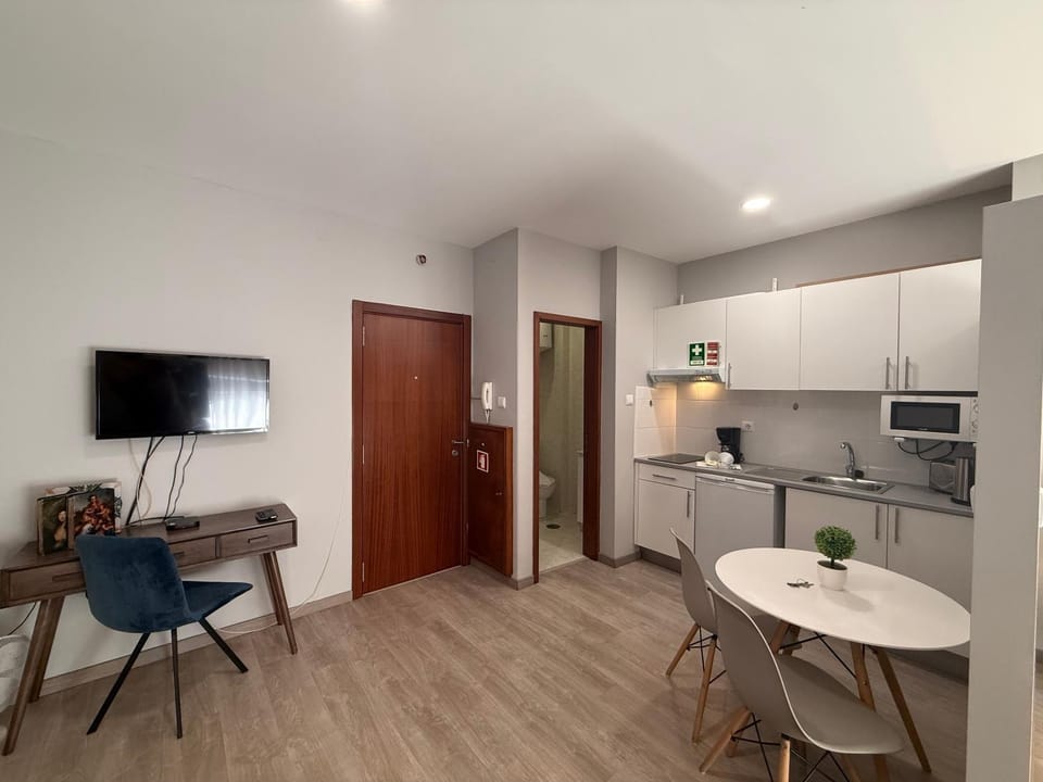 ML Apartments Almada panoramic balcony Apartment in Porto