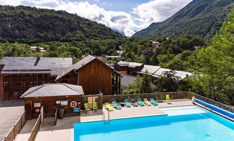 Natural landscape, Pool view, Swimming pool