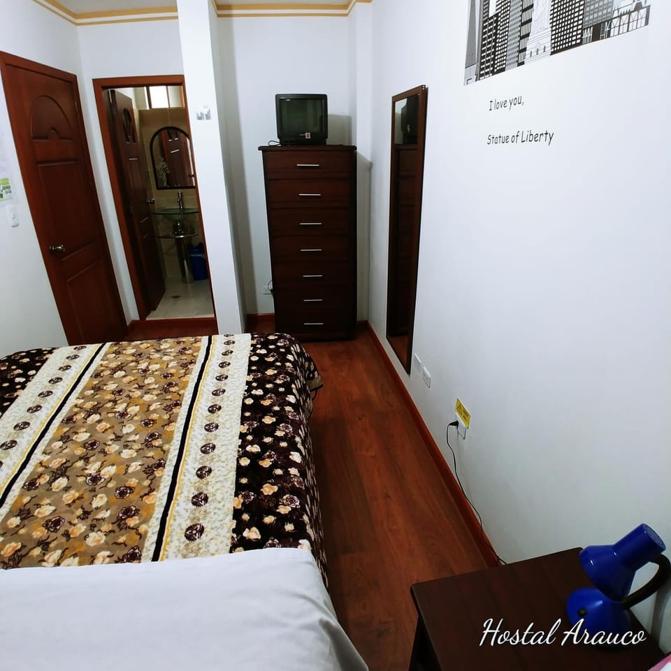 Bed, Photo of the whole room