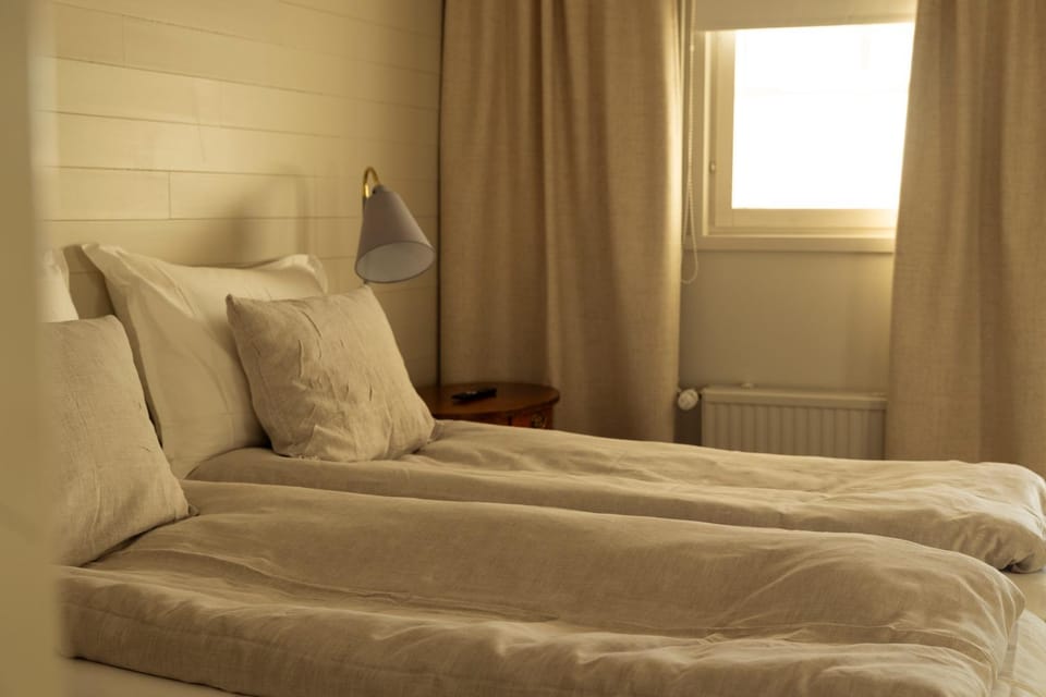 Living room, Bedroom, furniture, furniture