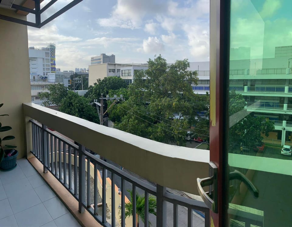 Mmr Apartment in Mandaluyong