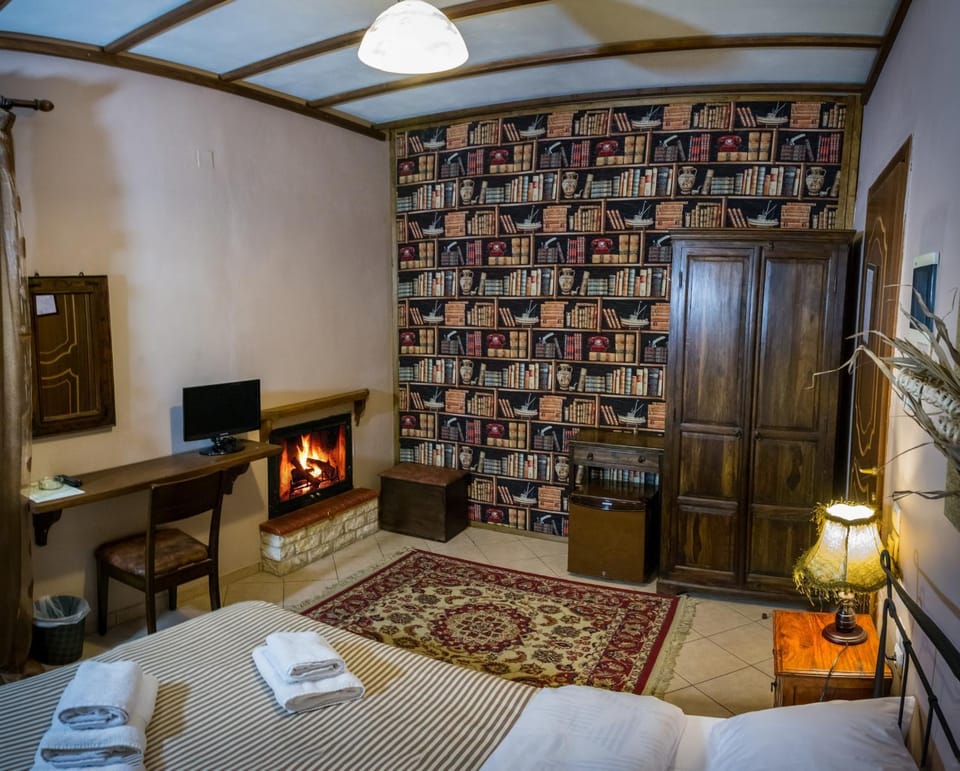 Bed, Other, Photo of the whole room, Decorative detail