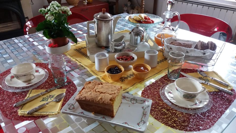 Continental breakfast