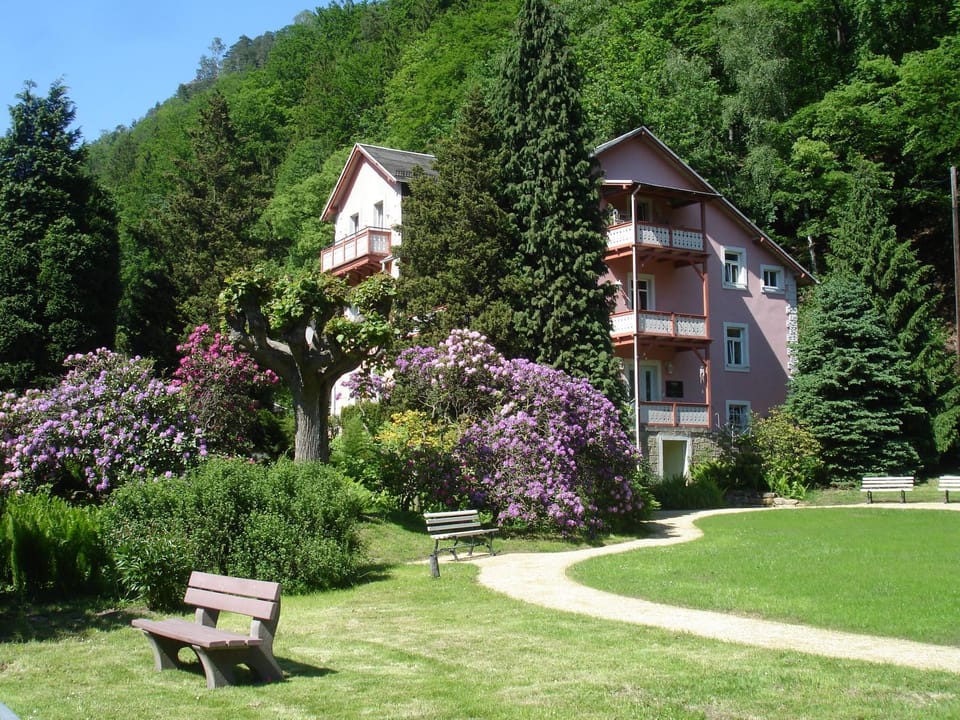 Property building, Garden