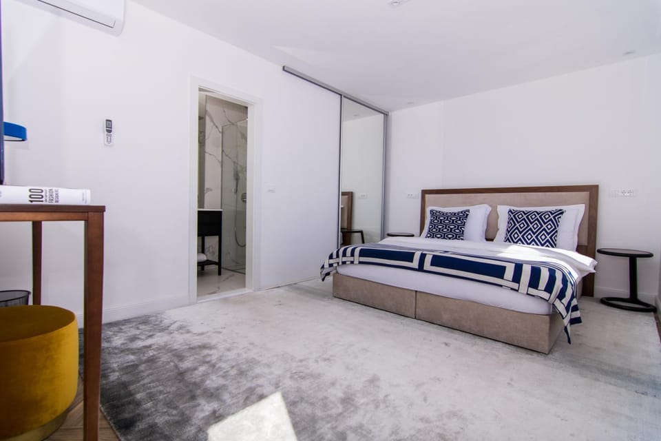 Seafront Luxury Apartments Fun Apartment in Trogir