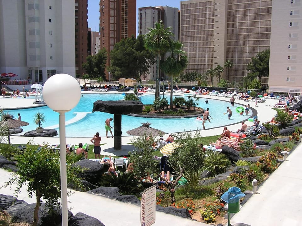 Swimming pool