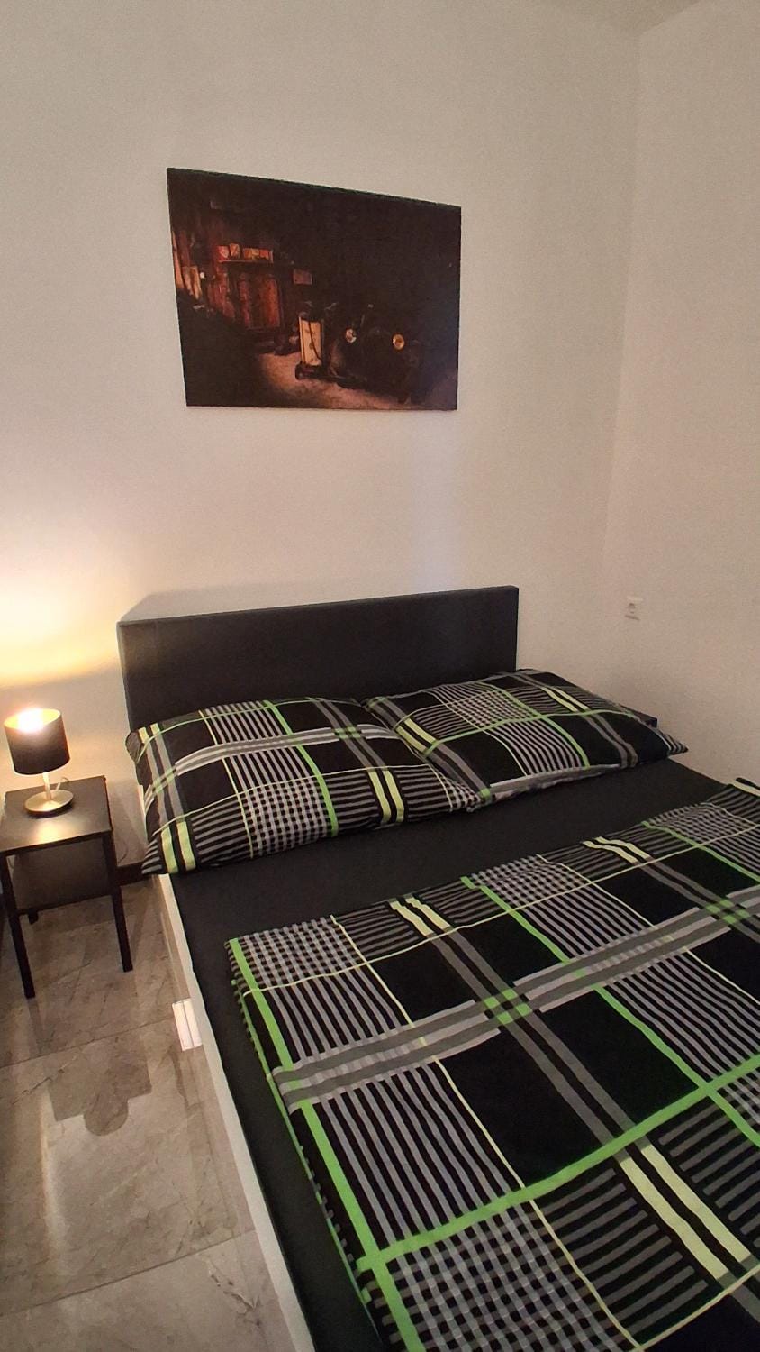 Ferienwohnung Berlin - Schönefeld Flughafen mit Küche Apartment in Brandenburg