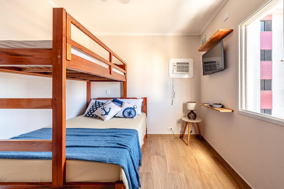 Photo of the whole room, air conditioner