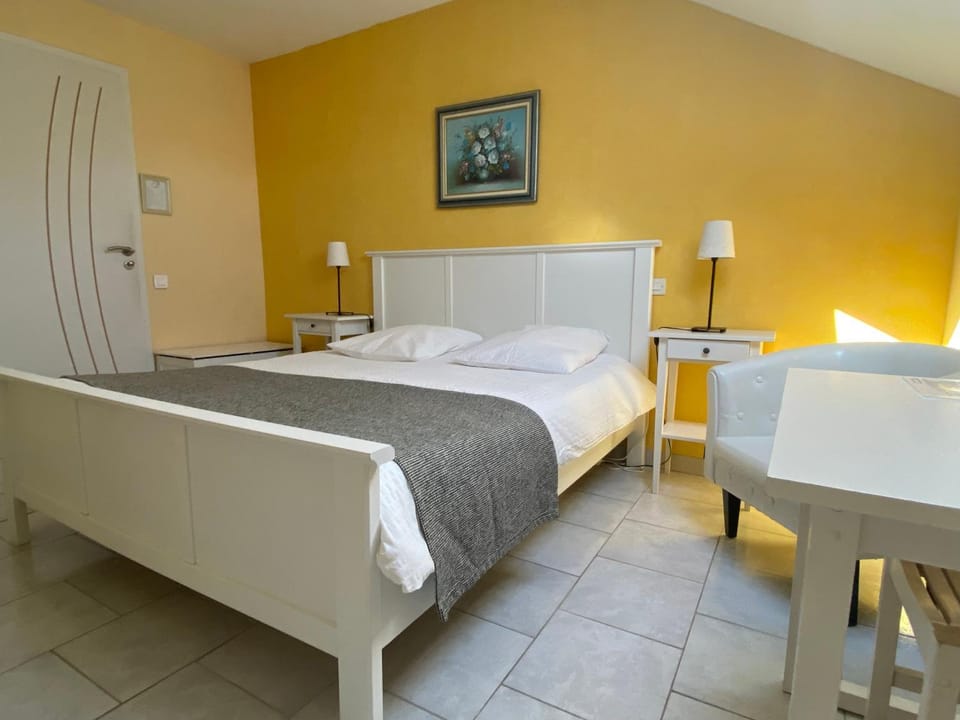 Chambre d'hôtes LA COLOMBE Bed and Breakfast in Grand Est