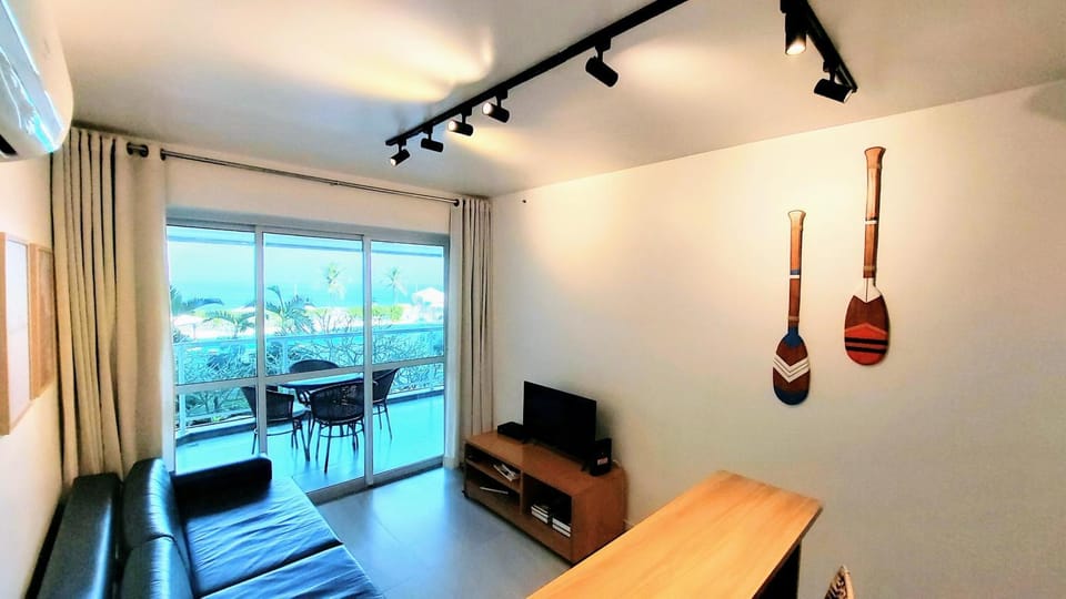 Communal lounge/ TV room, Living room, Dining area