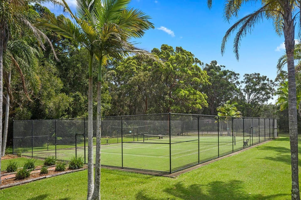 Tennis court